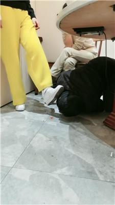 乔伊双S-餐桌底下踩奴隶双视角版 bf50035