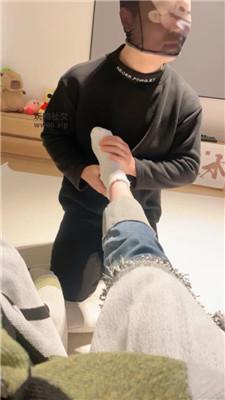 白兔白袜脚诱惑调家奴 JS250207-39