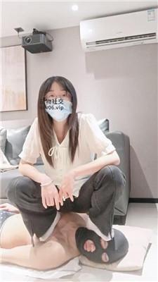 奇了怪了小白鞋白袜踩踏 bf50346