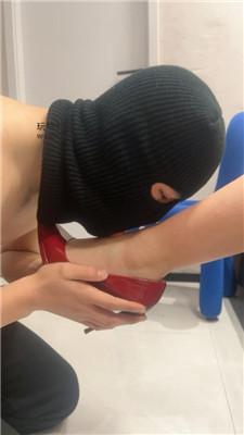 美汐3S-姐妹花狂虐哥哥犬 bf50344