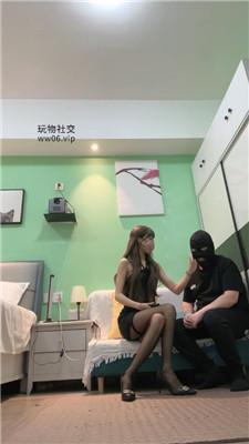 鹿可近距离-黑丝美腿诱惑虐杀 bf50356