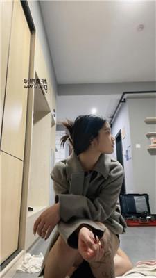 小凤梨纹身小妹裸足狂舔 bf50775