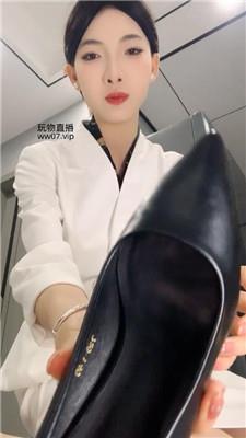 千千滚进来 250226-14