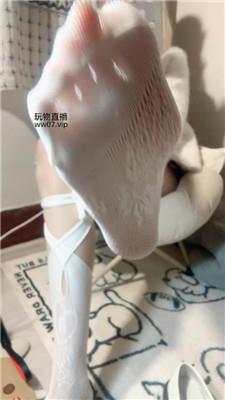 少女救赎进来舔鞋 250226-17