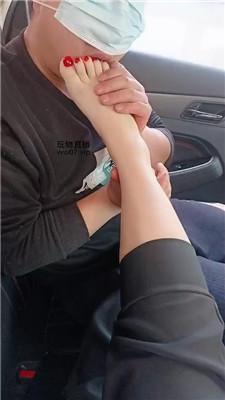 雪儿陛下车内调-舔脏鞋白袜玉足 JS250227-24