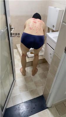 白兔双S-精神小妹鞭打/脚喂食/踩踏双视角版 bf50687