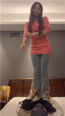 宝娜强制坐脸窒息-运动鞋棉袜踩踏 bf50684