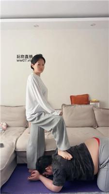 埋汰裸足玩虐健身教练 JS250224-29