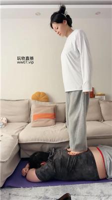 埋汰裸足玩虐健身教练 JS250224-29