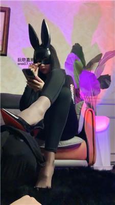 温蒂兔女郎-高跟黑丝碾压踩虐 bf50700