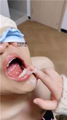 厦门琪琪踢裆虐乳/踩踏虐狗舌 JS250225-8