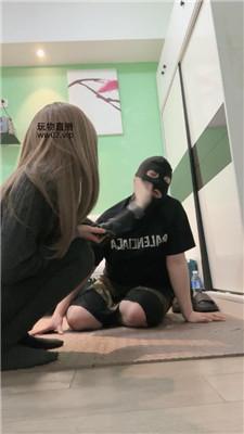 一唯金发女神过膝袜虐邻居奴 bf50699