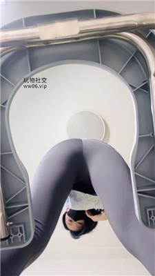 小妮瑜伽裤马桶视角羞辱 250222-18