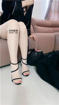 冷魅高跟凉鞋踩虐奴隶 bf50680