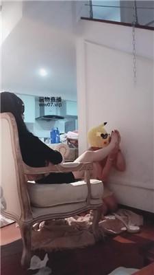 羽唯姐姐铁链吊绑强制虐打 bf50678