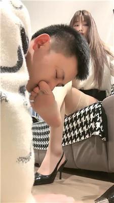 晨颜转胯狗爬/sp/吃口水咀嚼物 bf50641