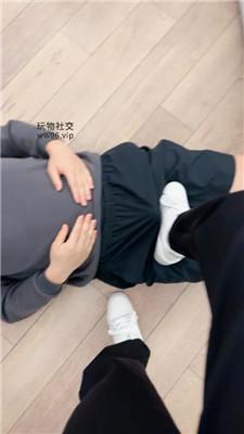 siu姐姐运动鞋脏臭棉袜碾压踩 bf50642