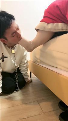 薇薇伺候起床-舔脚吃早餐 JS250223-27