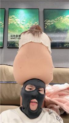 肉肉sama可爱S-白袜肉丝踩奴隶 bf50661