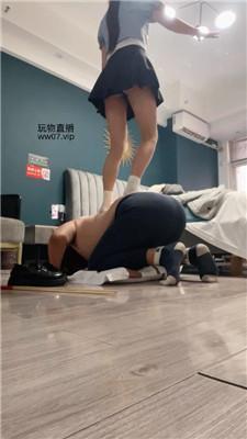 困困双S-白袜踩踏/骑马转胯/滴蜡/鞭打双视角版 bf50659