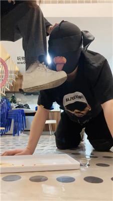 香芋朱朱骑马狗爬/重度sp/脚踩喂食/舔小白鞋白袜 JS250222-9