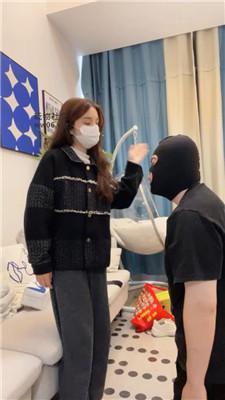 香芋朱朱骑马狗爬/重度sp/脚踩喂食/舔小白鞋白袜 JS250222-9