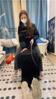 香芋朱朱骑马狗爬/重度sp/脚踩喂食/舔小白鞋白袜 JS250222-9