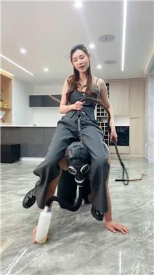 麋鹿银儿骑乘中面具升水呼吸/痛苦疼痛中强制闻味 bf50585