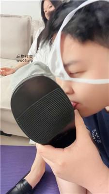 埋汰皮鞋踩虐狗继父 JS250221-13