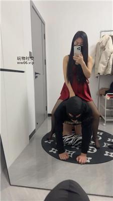 辣辣bb长裙女神黑丝踩虐 JS250221-30