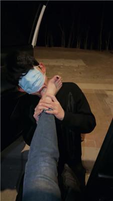 大小姐S深夜户外捆绑遛狗 JS250220-26