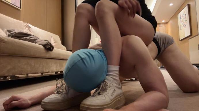 不知名青春少女S-小白鞋白袜气味虐 bf50539