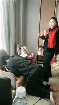 青青下跪清理脏鞋白袜-重度sp JS250221-10