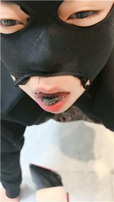 芮汐夫妻舔脏鞋底/吃烟灰/头压马桶吃泡面 JS250221-2