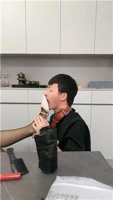 黑色夫人铆钉鞋黑丝插嘴恋足 JS250221-6