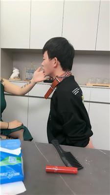 黑色夫人铆钉鞋黑丝插嘴恋足 JS250221-6