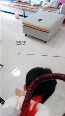 南月女神起床对狗撒气 bf50458