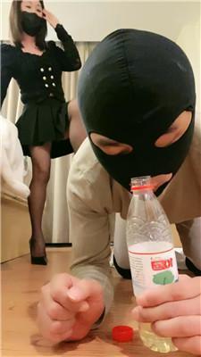 颜值下跪求赏赐圣水 JS250220-5