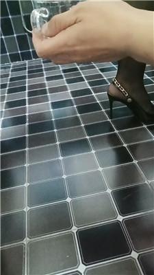 珍惜女王桌底视角-黑丝蹂躏踩/赏赐圣水 JS250220-11