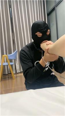 棋棋大人下跪超臭棉袜狂舔羞辱 JS250219-9