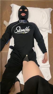 棋棋大人下跪超臭棉袜狂舔羞辱 JS250219-9