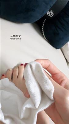 怡宝进来买原味 250218-37