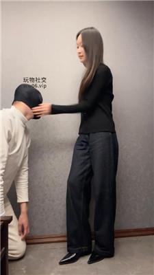 狗哥白领S-高跟短靴白袜踩虐 bf50466