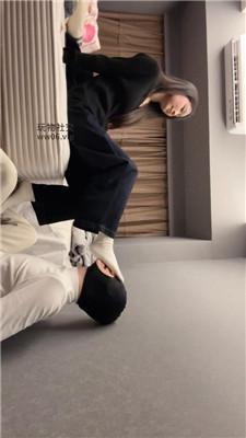 狗哥白领S-高跟短靴白袜踩虐 bf50466