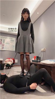 素人挖掘机可爱小主皮鞋黑丝虐绿奴 bf50477