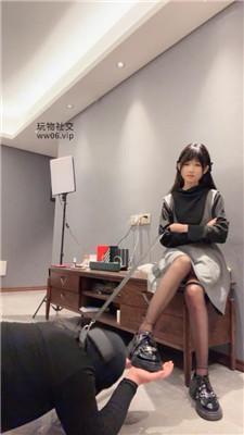 素人挖掘机可爱小主皮鞋黑丝虐绿奴 bf50477