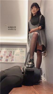 素人挖掘机可爱小主皮鞋黑丝虐绿奴 bf50477