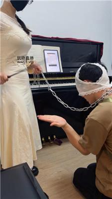 南月女神钢琴老师的脚下奴才-内裤套头 JS250302-2