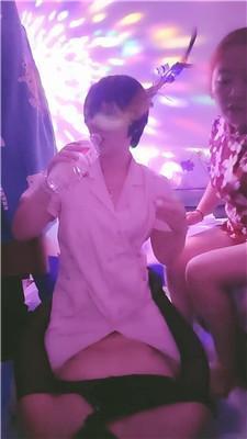 飒姐真实母女狗虐邻居狗 JS250302-7