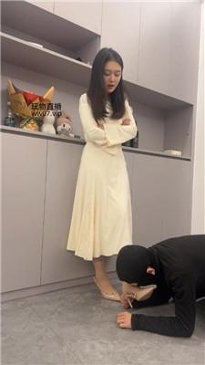 白鹭高贵小姐姐S-铆钉高跟首调 bf50869